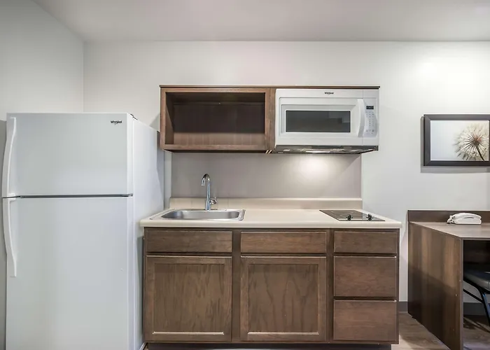 Woodspring - Chicago 2* Gurnee