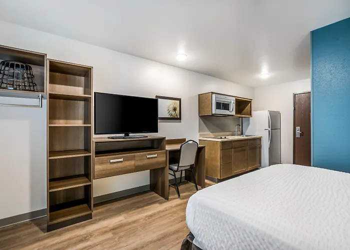 Woodspring - Chicago Hotel Gurnee