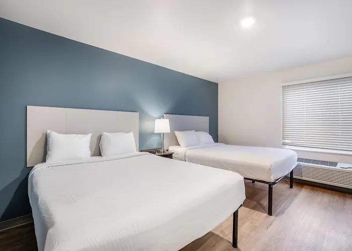 Woodspring - Chicago 2* Gurnee