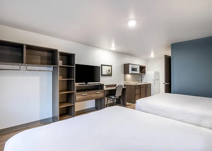 Woodspring - Chicago 2* Gurnee
